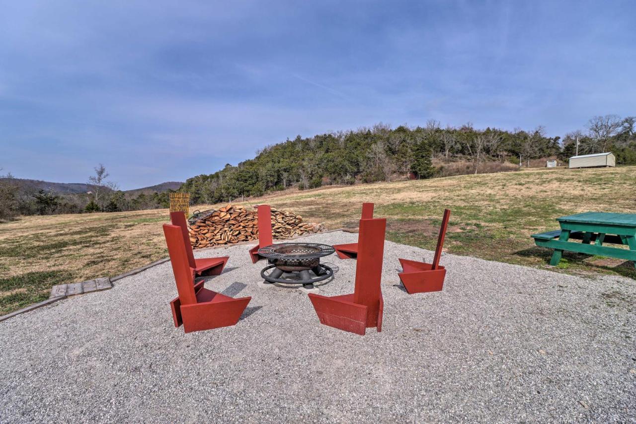 Cheery Pet-Friendly Studio With Shared Fire Pit Mountain View Εξωτερικό φωτογραφία